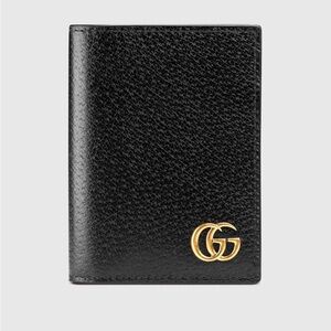 Gucci Marmont card holder.